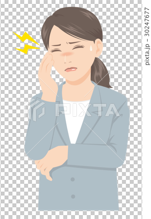 スーツの女性 頭痛 発熱 体調不良 30247677