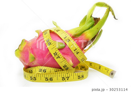 Dragon fruit and measure tape 30253114