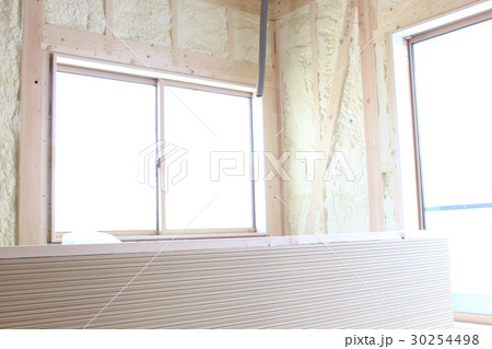 吹き付け断熱材の壁 吹き付け断熱材の壁 30254498