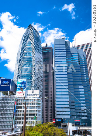 《東京都》新宿西口駅前・オフィス街 30260561