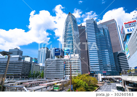 《東京都》新宿西口駅前・オフィス街 30260563