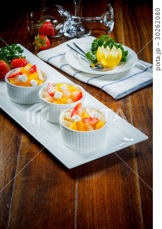 dessert dessert 30262080