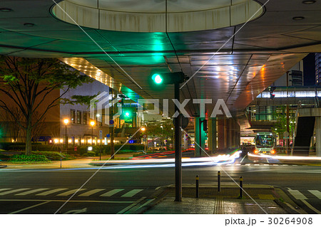福岡県北九州市(小倉駅北口周辺の夜景) 福岡県北九州市(小倉駅北口周辺の夜景) 30264908