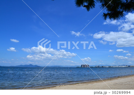 夏の琵琶湖 30269994