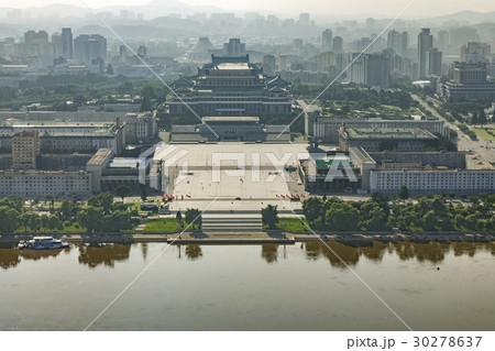View of the central square of Pyongyang View of the central square of Pyongyang 30278637