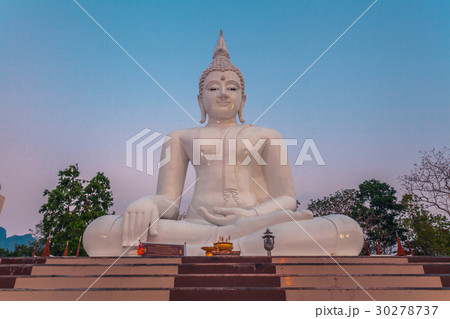 white statue buddha white statue buddha 30278737