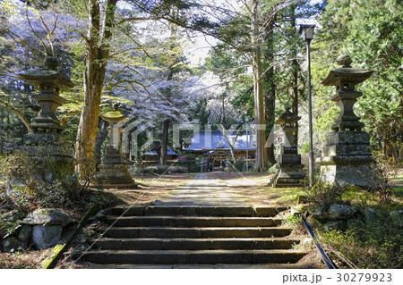 都々古別神社１ 30279923