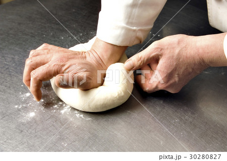 パン作り 30280827