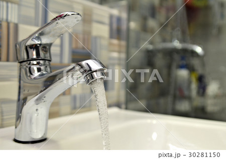 Opened water tap 30281150