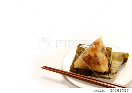 Asian Chinese rice dumplings or zongzi Asian Chinese rice dumplings or zongzi 30291537