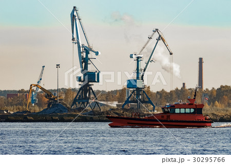 Orange pilot ship Orange pilot ship 30295766