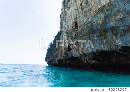 Islands in Andaman Sea Islands in Andaman Sea 30298297