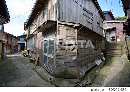 佐渡市稲鯨の町並 30301425