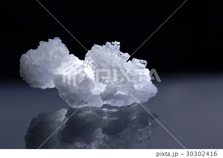 塩の結晶 塩の結晶 30302416