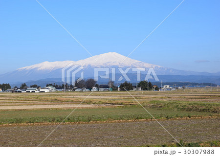 鳥海山 出羽富士 の写真素材