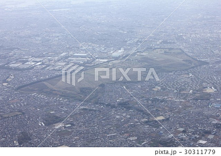 千葉県習志野市の陸上自衛隊習志野駐屯部隊演習場と周辺地域の空撮 30311779