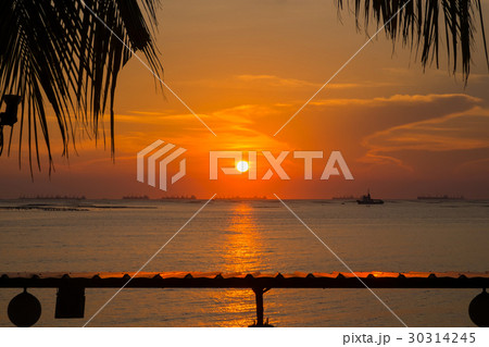 Scenic view of beautiful sunset above the sea Scenic view of beautiful sunset above the sea 30314245