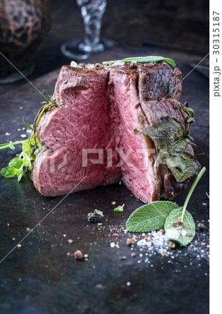 Sirloin Steak on old Sheet Sirloin Steak on old Sheet 30315187