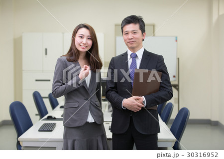 ビジネス ビジネス 30316952