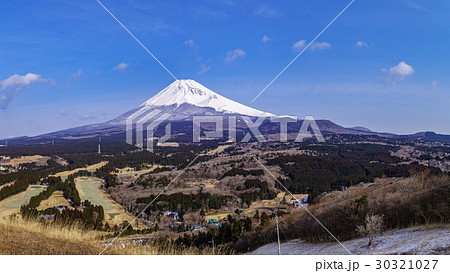 十里木高原展望台から富士を見る 30321027