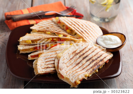 Vegetarian quesadilla 30323622