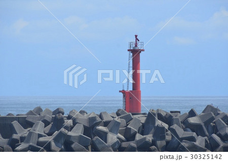 久礼港 久礼防波堤灯台（高知県高岡郡中土佐町） 30325142