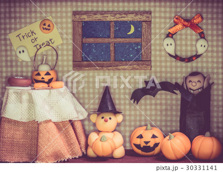 Halloween pumpkin, trick or treat party 30331141