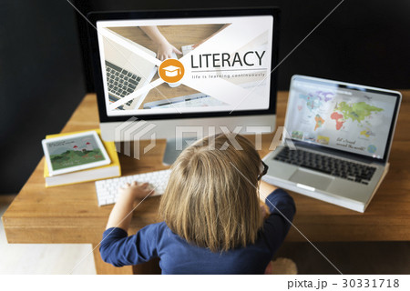Distance learning online education webpage Distance learning online education webpage 30331718