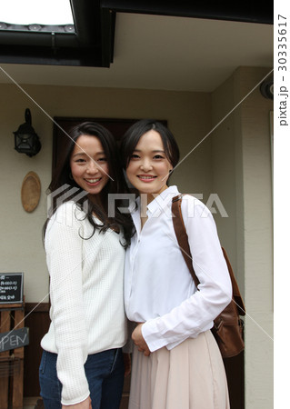 女性 蕎麦屋 女性 蕎麦屋 30335617