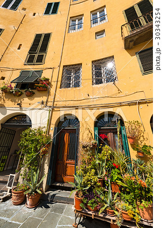 Piazza Anfiteatro - Lucca Tuscany Italy 30343254