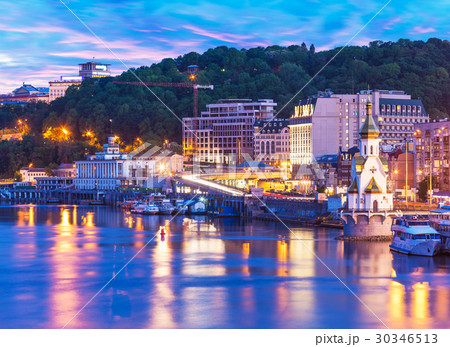 Evening scenery of Kyiv, Ukraine 30346513