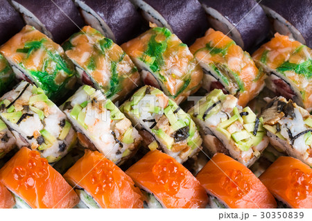 Sushi rolls close up 30350839