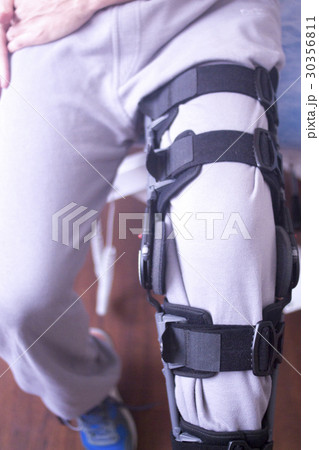 Injury leg brace support Injury leg brace support 30356811