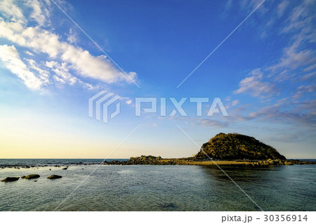 志賀島　志賀海神社沖津宮 30356914