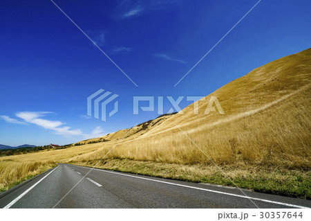 飯田高原　泉水山 30357644