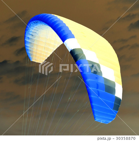 Parachute in the sky. Inversion Parachute in the sky. Inversion 30358870