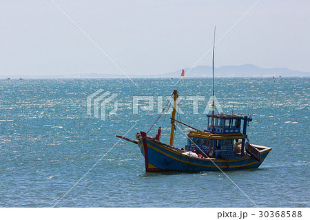 nautical fishing coracles on sea, tribal boats 30368588