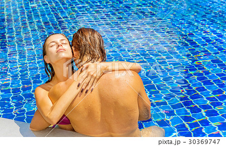 Happy couple 30369747