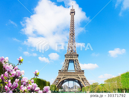 eiffel tower, France 30371792
