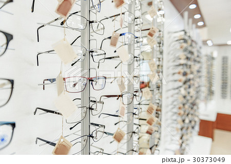 Wide showcase full of glasses Wide showcase full of glasses 30373049