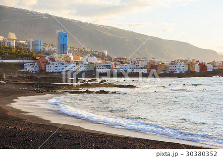 Sunset view of Puerto de la Cruz on Tenerife 30380352