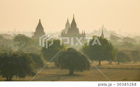 Ancient Buddhist temple in Bagan, Myanmar 30385268