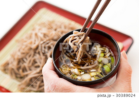 そば 白バック そば 白バック 30389024