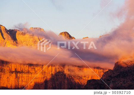Zion at sunset Zion at sunset 30392710