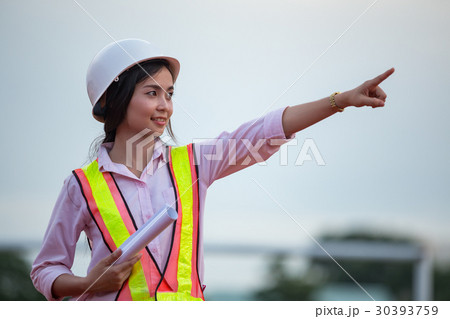 woman engineer woman engineer 30393759