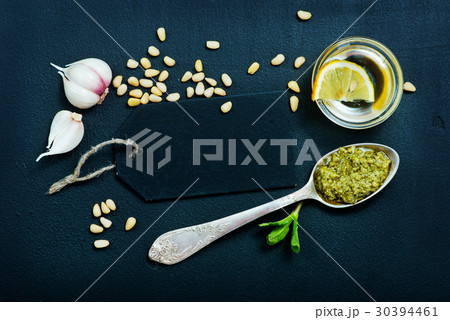 pesto pesto 30394461