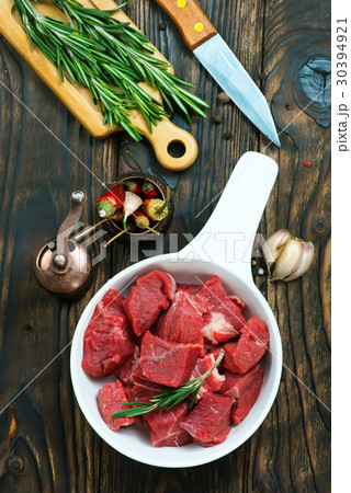 raw meat raw meat 30394921