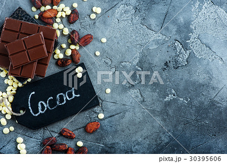 chocolate 30395606