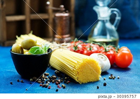 pasta pasta 30395757