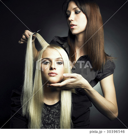 Client and stylist 30396546